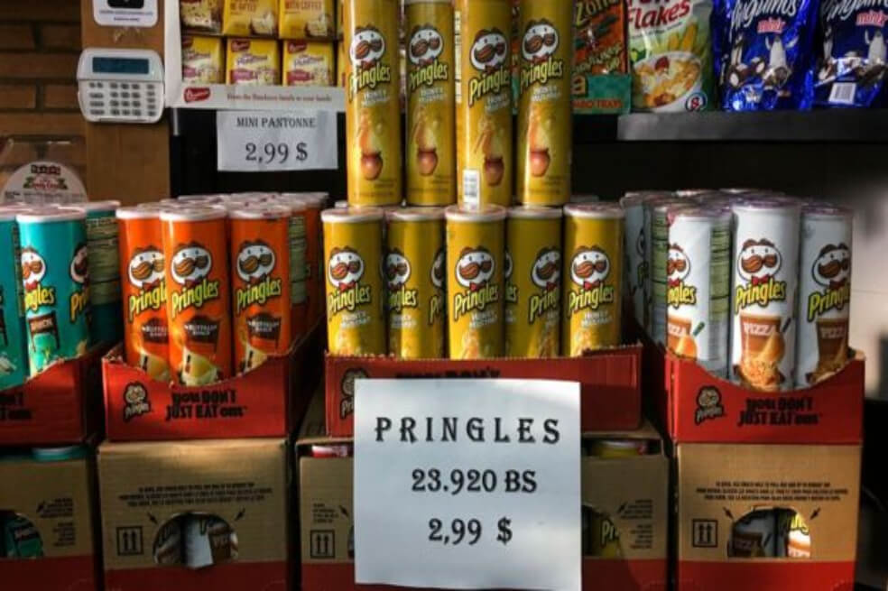 En Venezuela ya hay más dólares que bolívares