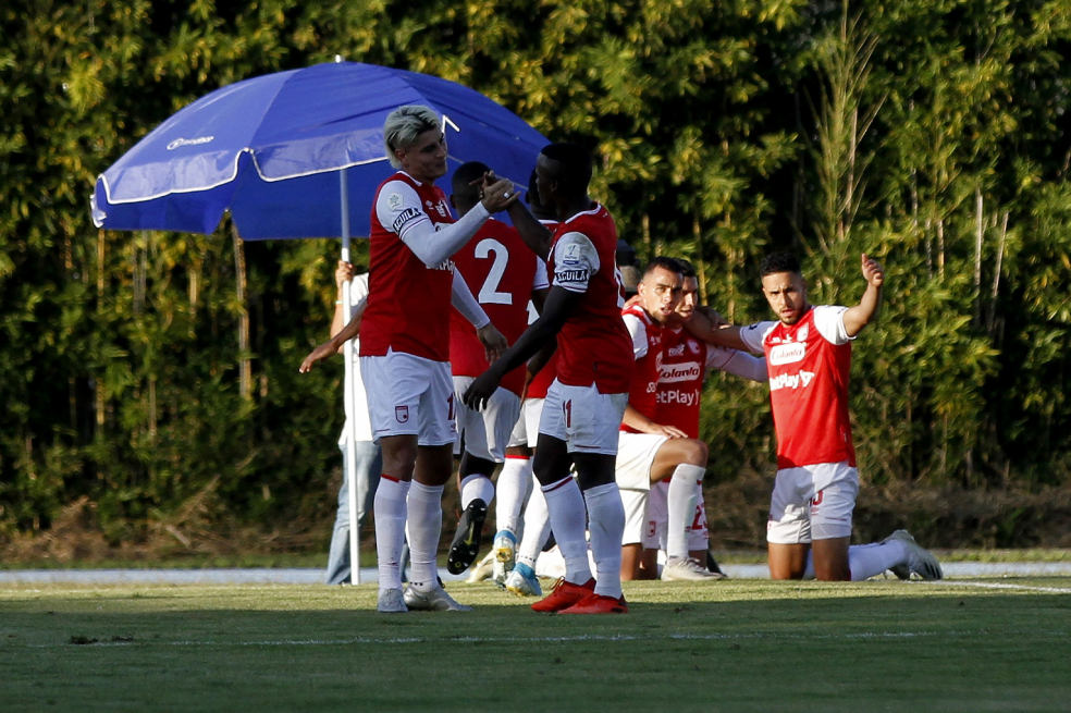 Santa Fe derrotó a Águilas y sumó su primera victoria en la Liga