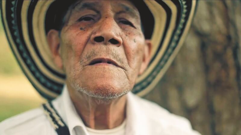 Un auténtico gaitero de 90 años