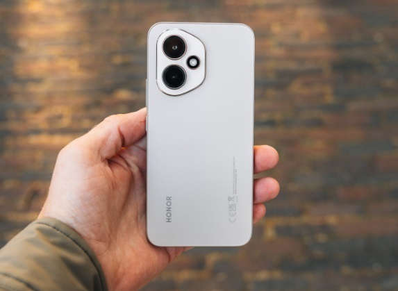 Honor y su línea 400 con batería de 6.000 mAh y seis años de actualizaciones