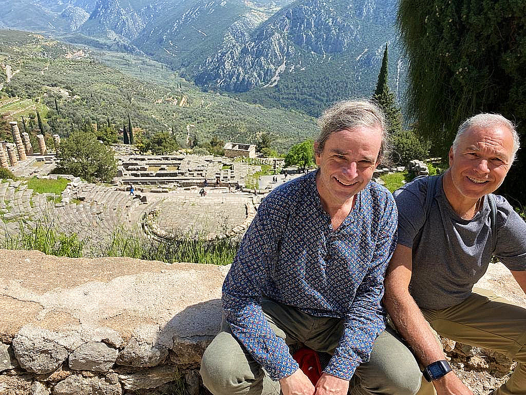 Antes de empezar a pedalear, un poco de turismo y de tensiones