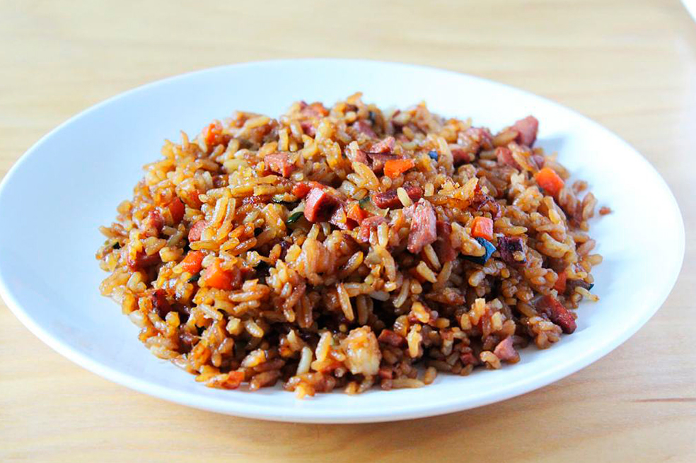 Arroz frito: una receta fácil para sorprender a toda tu familia