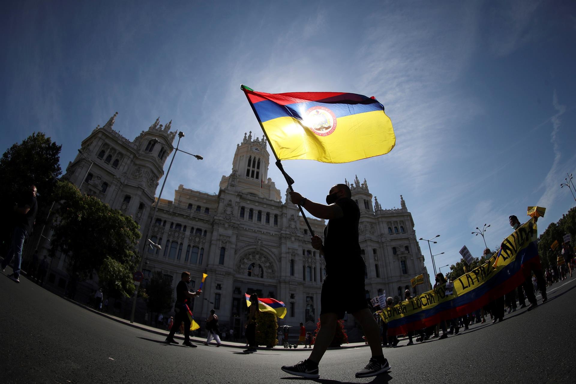 Colombianos en España protestaron en contra de la visita de Iván Duque