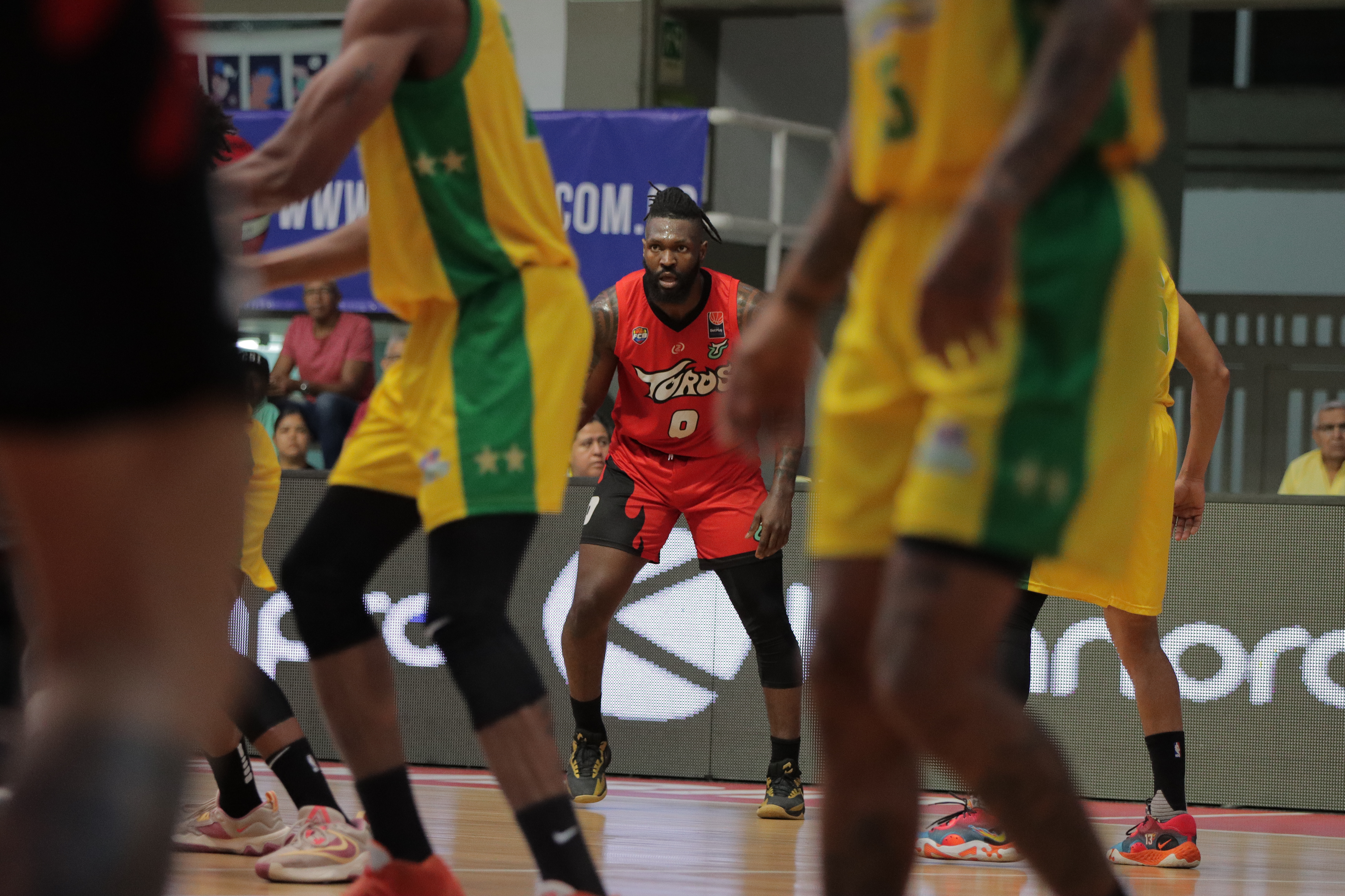 Leyder Moreno y sus Toros del Valle sueñan con el título de la liga de baloncesto