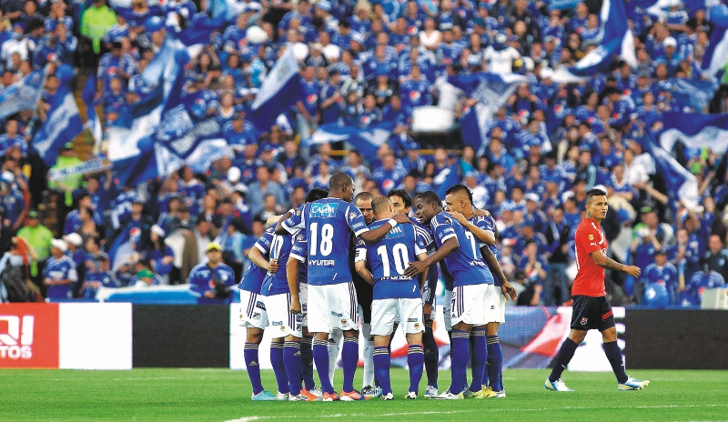 Los 75 de Millonarios: Azul, camiseta de gloria