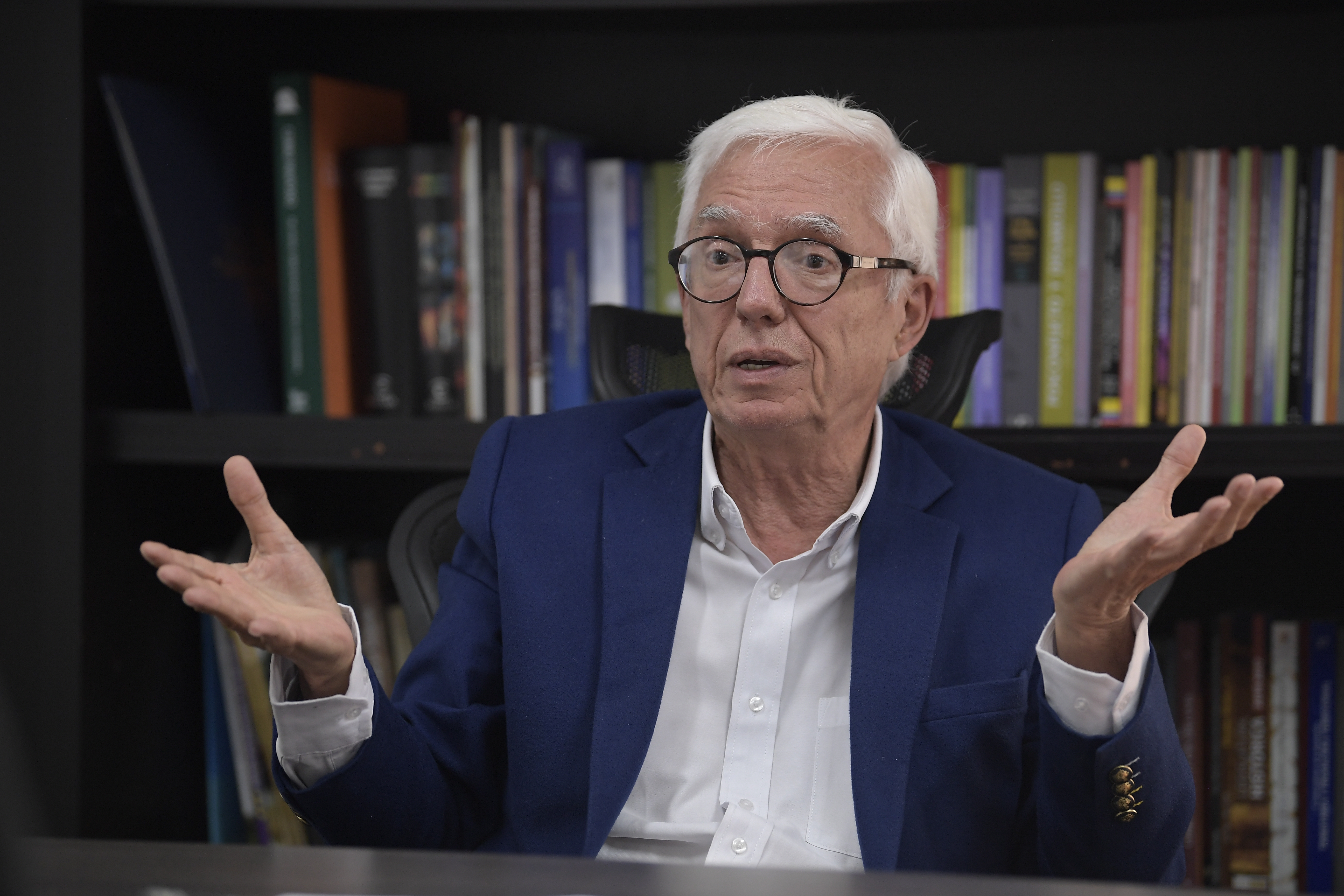“Petro está faltando a su palabra”: Jorge Enrique Robledo