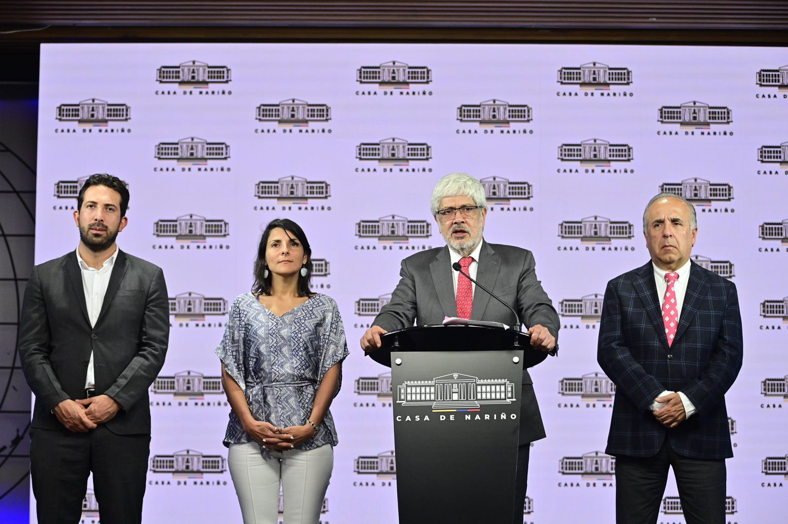 El ministro de Comercio, Industria y Turismo, Germán Umaña Mendoza; el ministro de Transporte, Guillermo Francisco Reyes, y la Ministra de Minas y Energía, Irene Vélez Torres, estuvieron presentes en la rueda de prensa sobre el balance del sector turístico en Semana Santa.