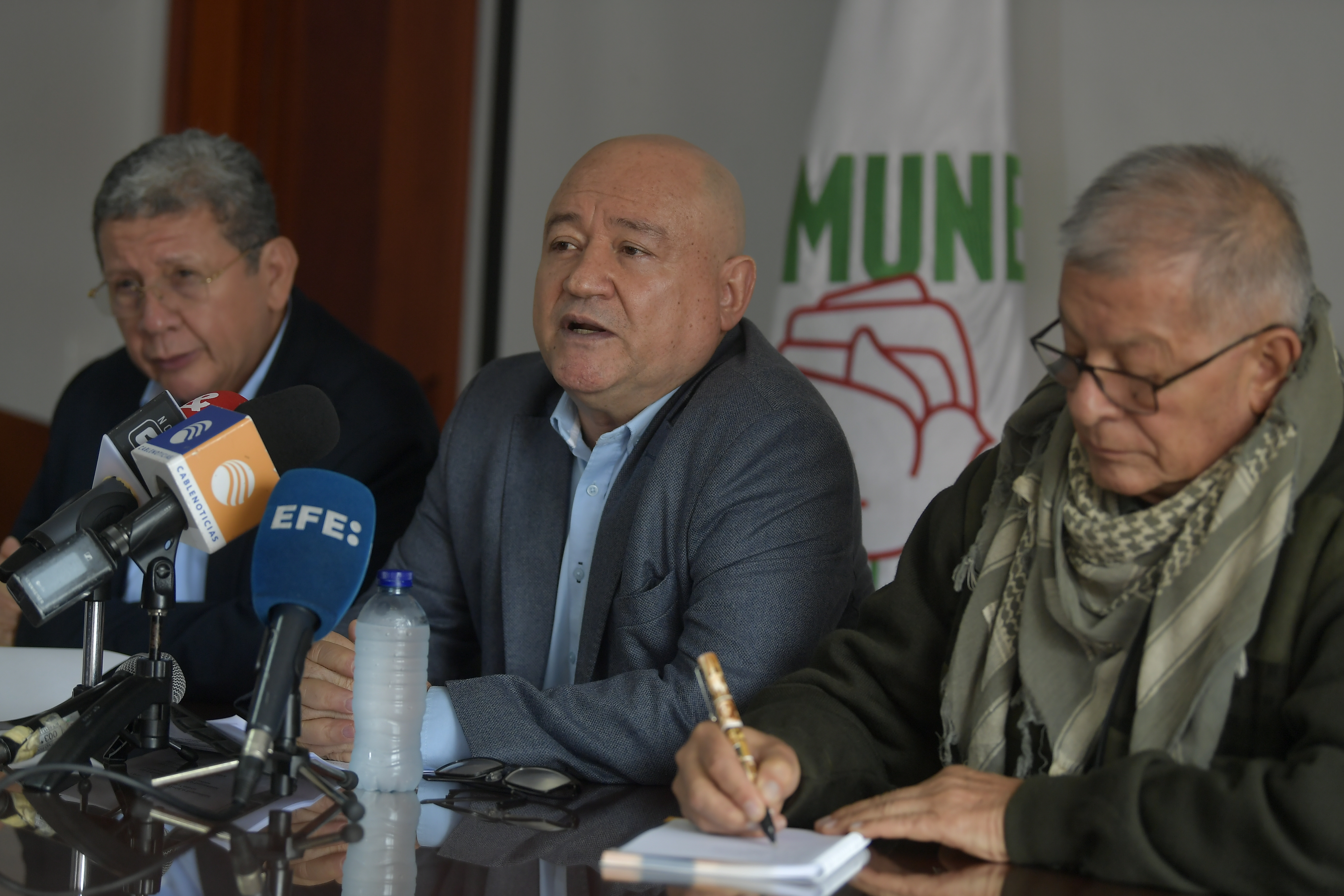 Gobierno Petro reglamenta programa para la seguridad de los ex-FARC
