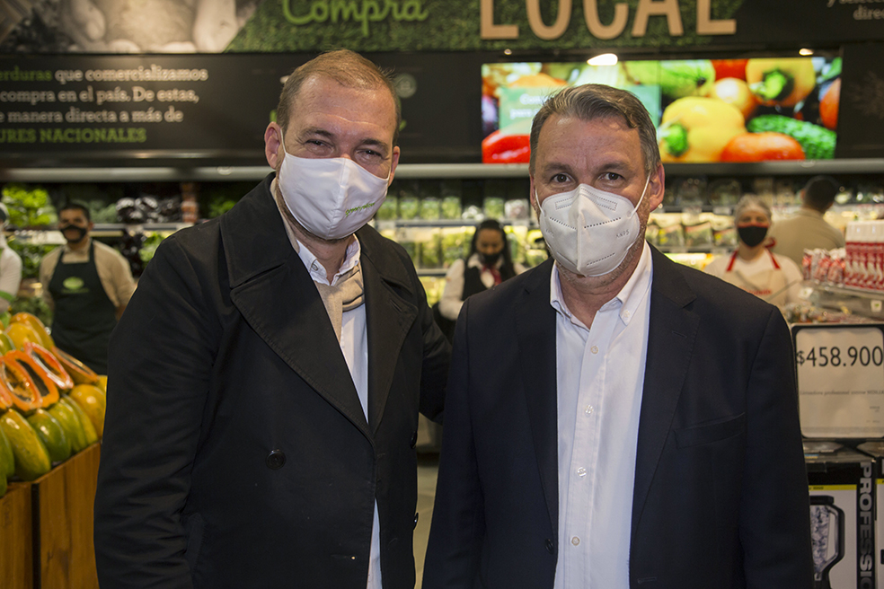 Rodolphe Demaine ( Green yellow) y Sergio Fernandez dir ventas y operaciones carulla