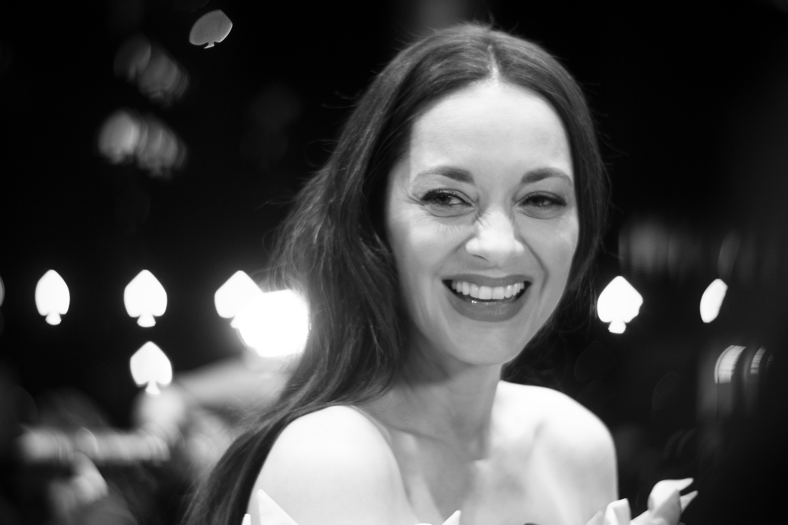 Marion Cotillard es la única mujer que ha ganado un Óscar a la mejor actriz por una película francesa.