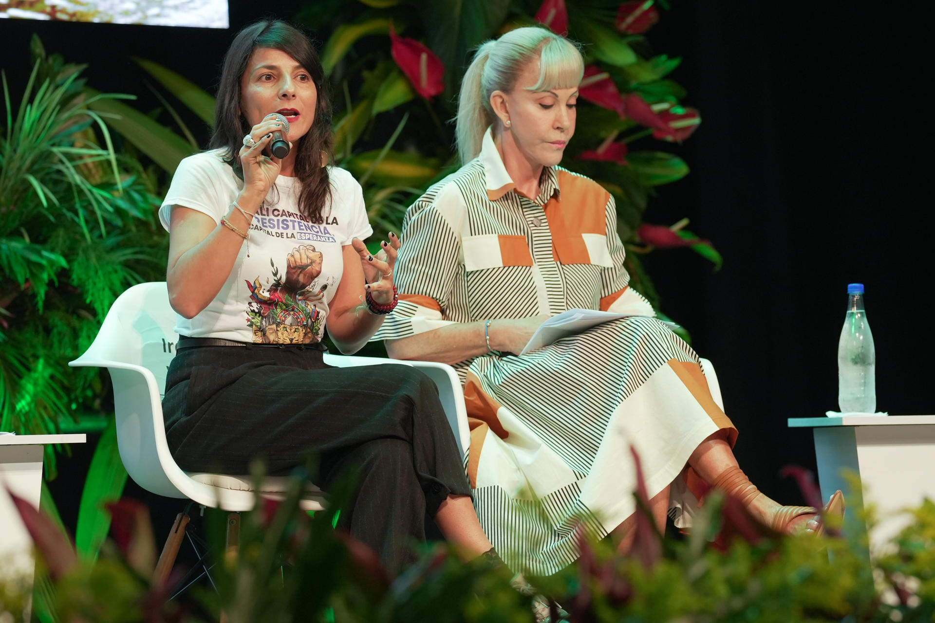 Ministra mentirosa