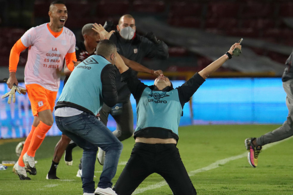Juan Cruz Real: “Me iré caminando desde el Pascual hasta Buga”