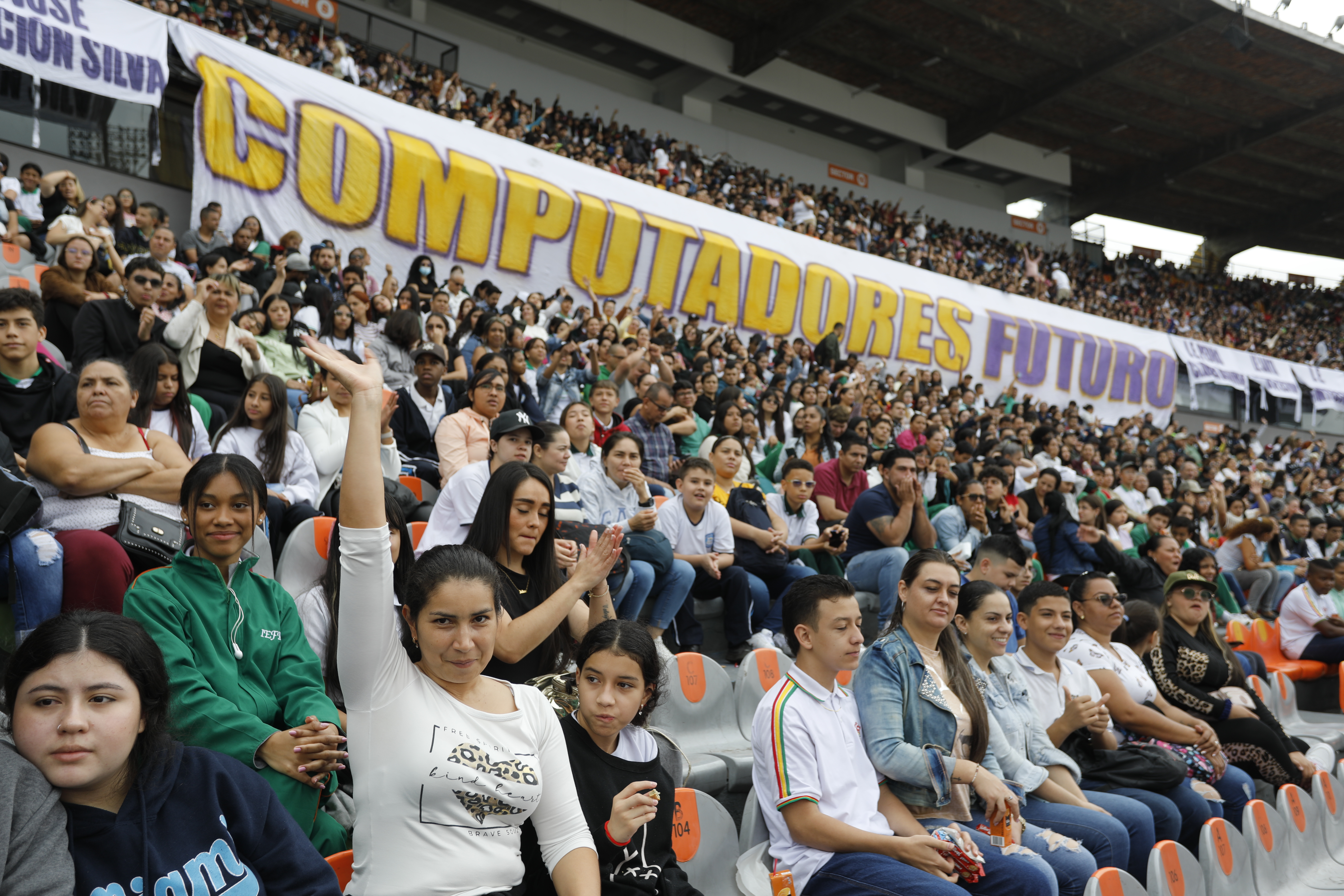 Computadores Futuro, la apuesta de educación incluyente en Medellín
