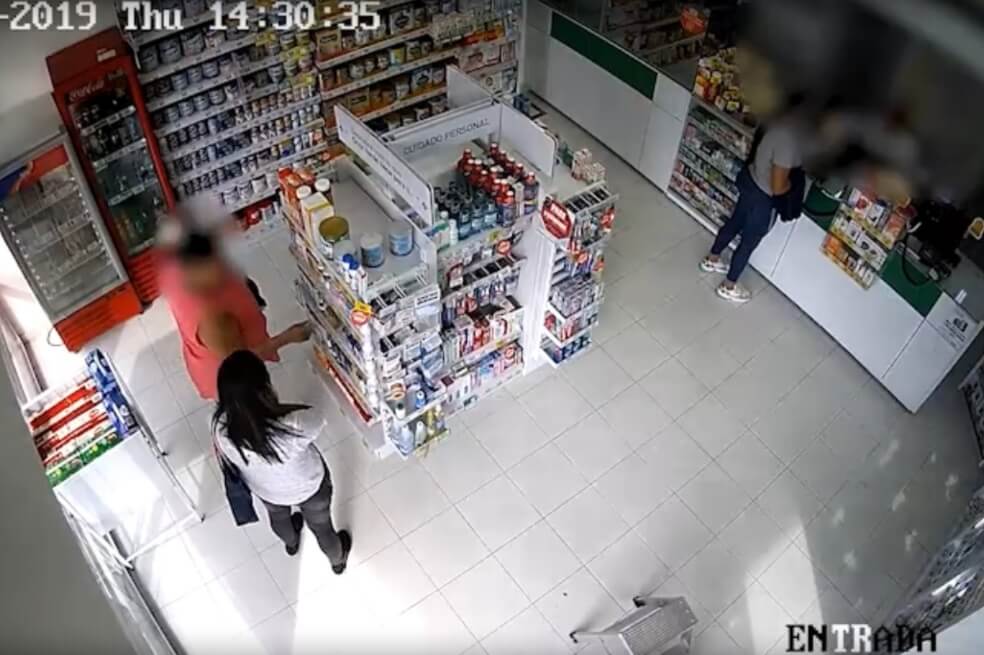 Expulsan del país a mujer detenidas más de 30 veces por hurtos a droguerías