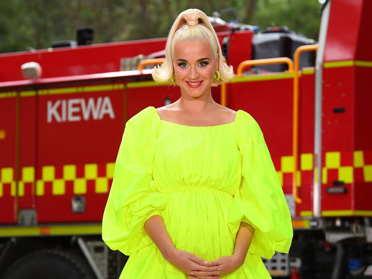 Katy Perry versiona “All you need is love” de The Beatles