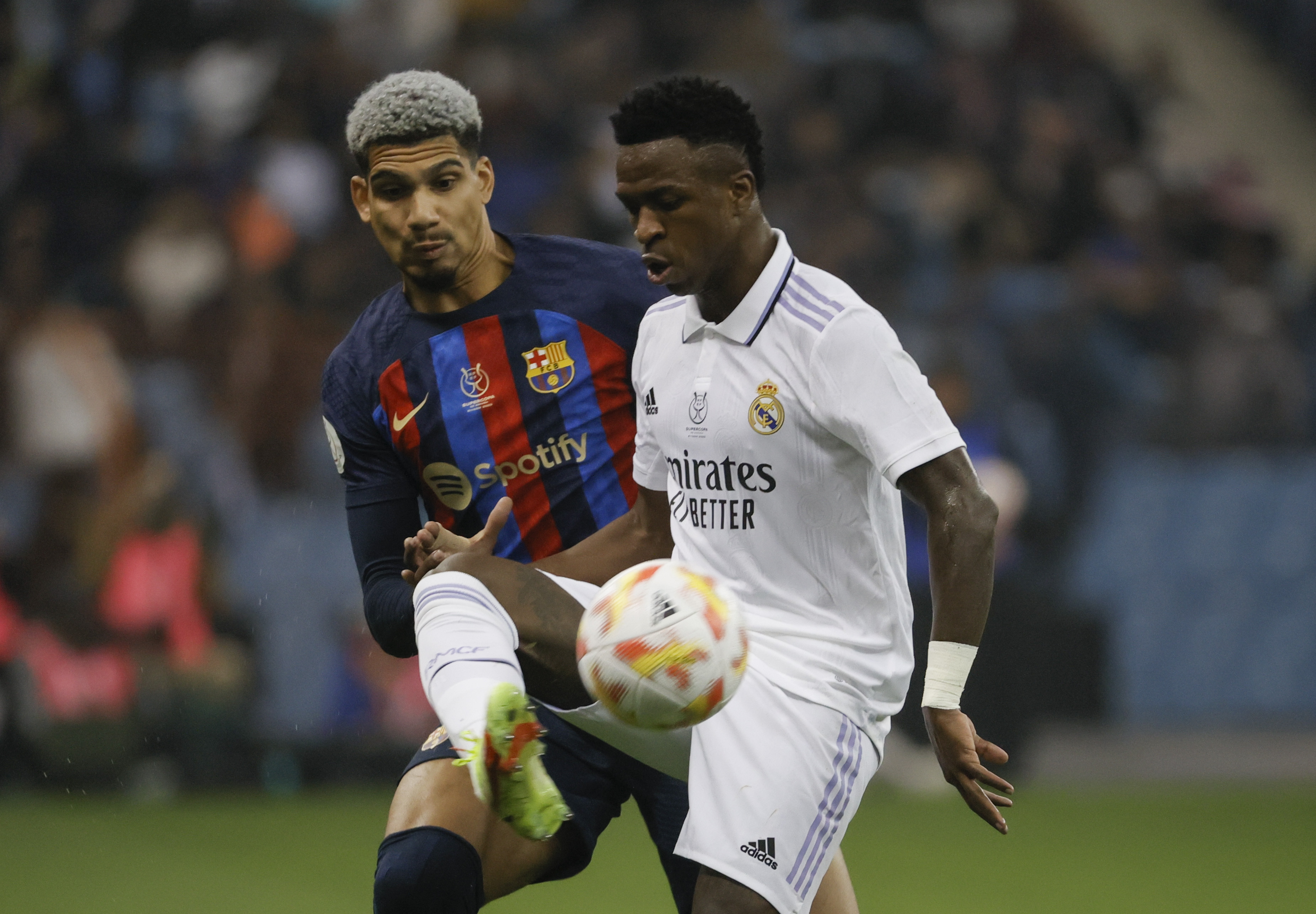 Real Madrid y Barcelona entre los clubes más ricos del mundo, ¿cuál gana más?