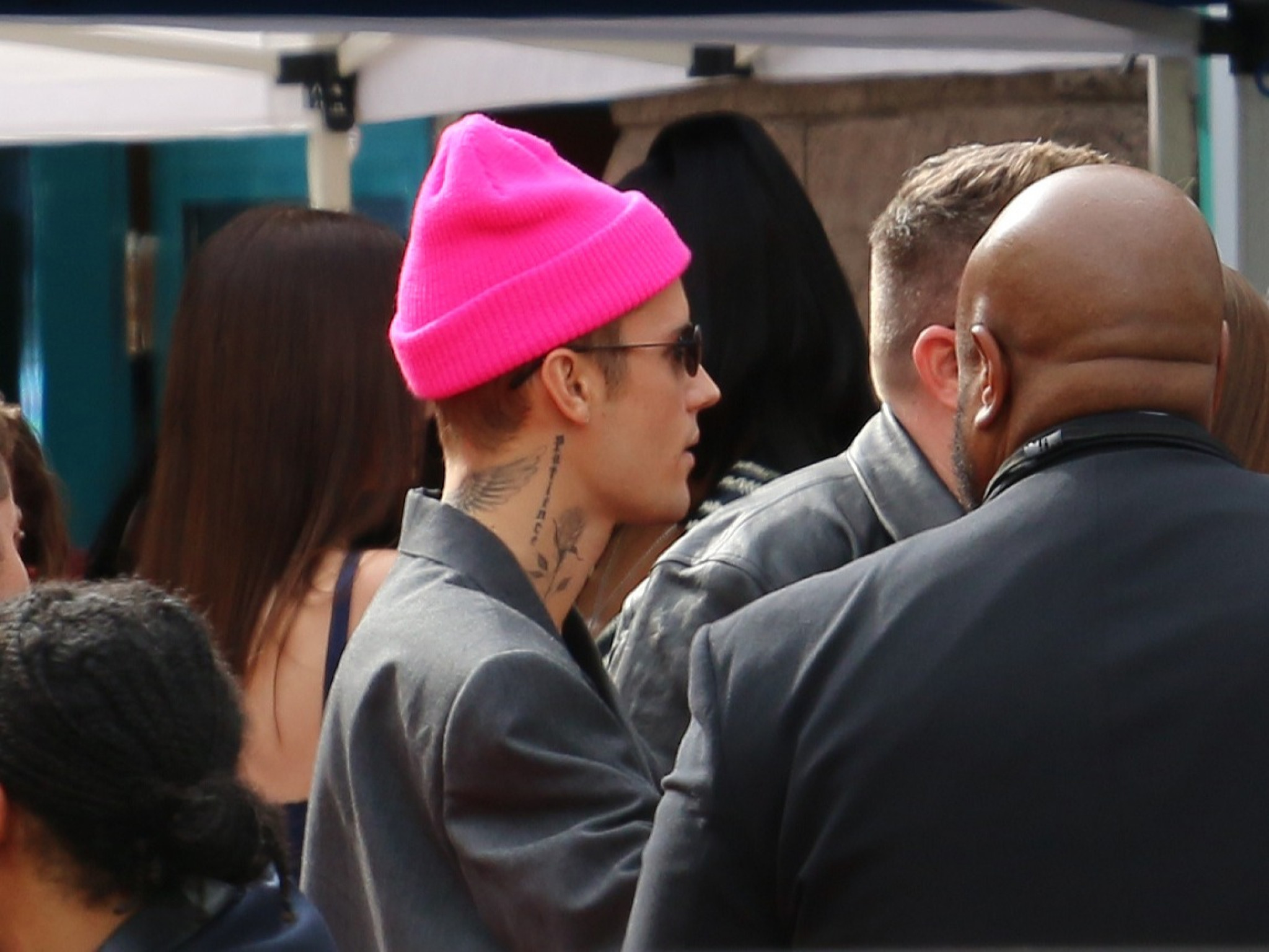 Justin Bieber regresó a los escenarios recuperado de su parálisis facial
