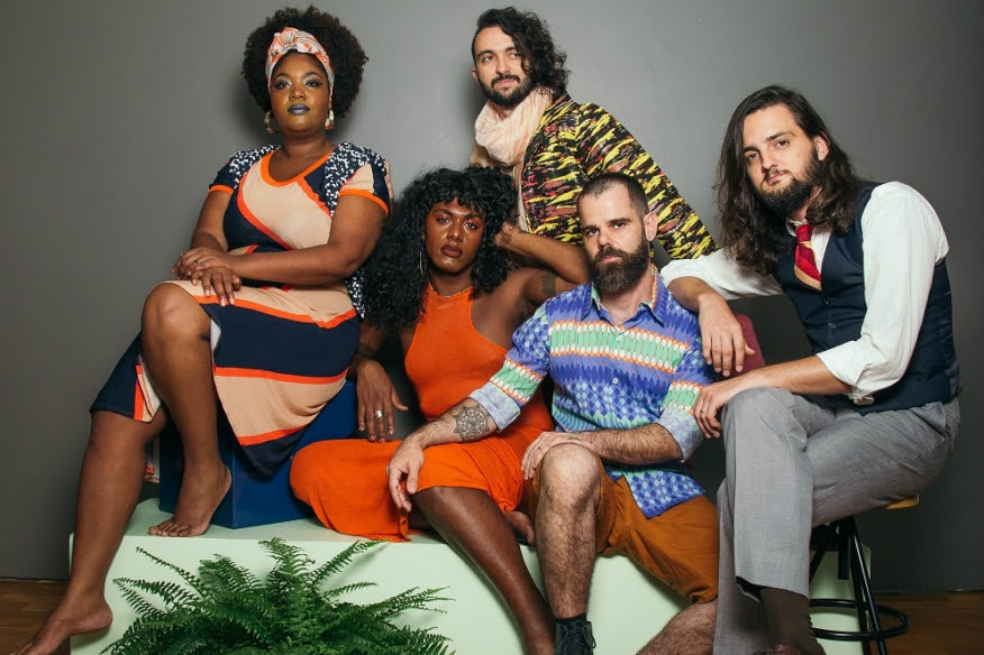 Liniker: primer artista transgénero en Rock al Parque