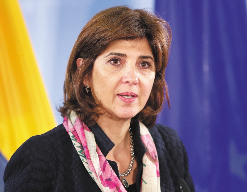 “El reto: que restablecer relaciones no sea solo para la foto”: excanciller Holguín
