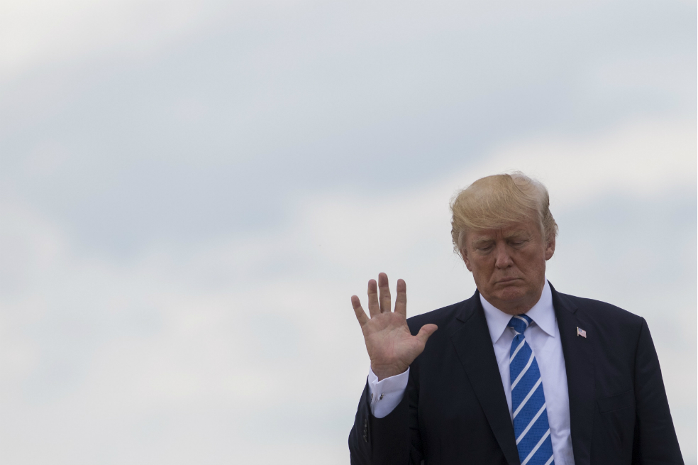 El biógrafo de Trump predijo su renuncia, ¿puede tener razón?