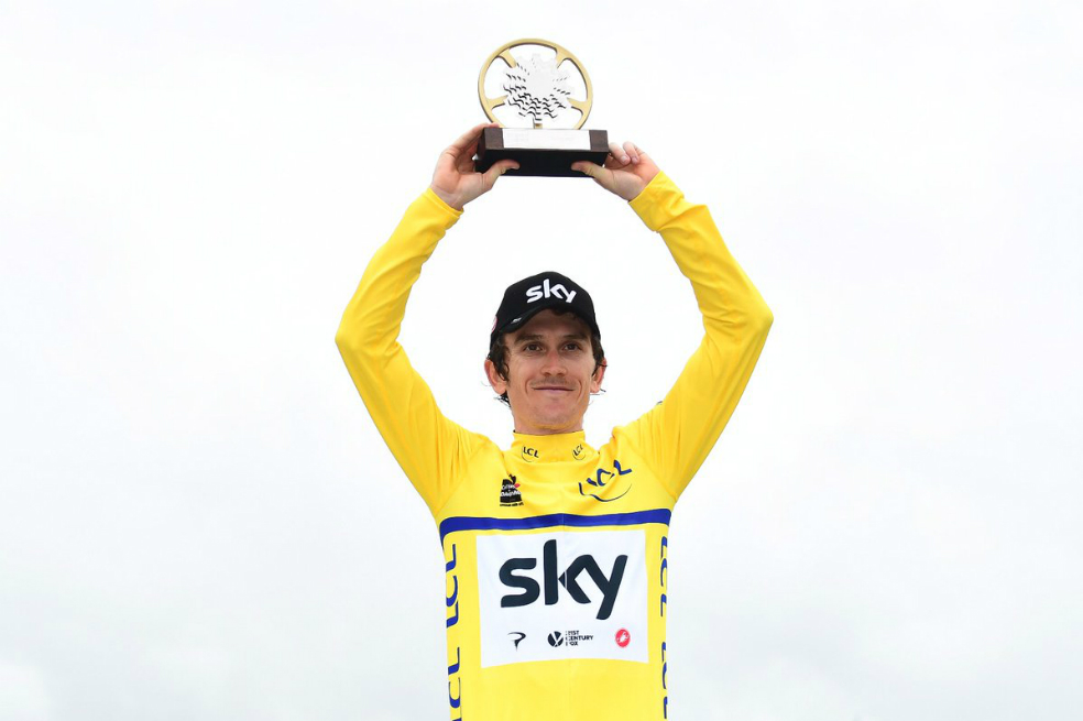 El británico se impuso por encima de su compatriota Adam Yates y el francés Romain Bardet. / @dauphine