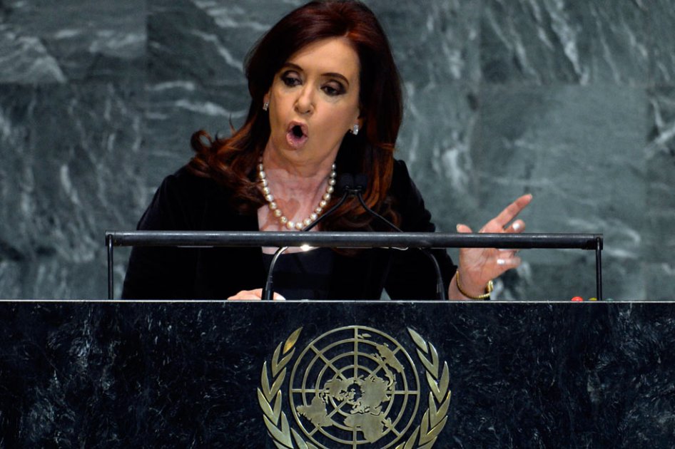 Cristina Kirchner rechaza presiones del FMI