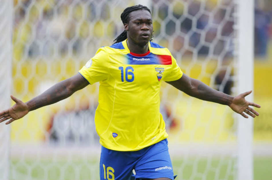 Reinaldo Rueda está preocupado por inactividad de Felipe Caicedo