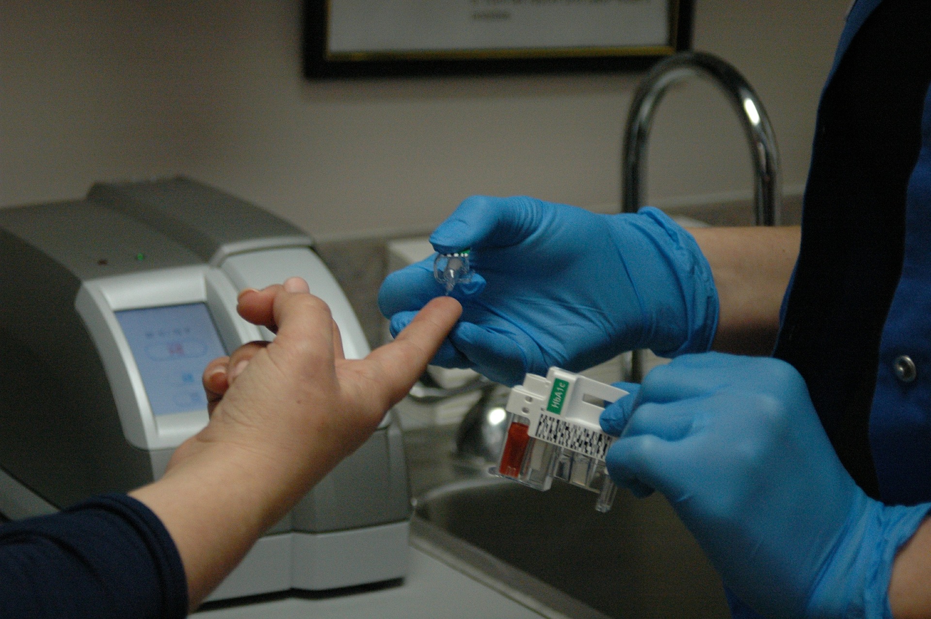 La presión arterial alta y la diabetes podrían afectar la función cerebral