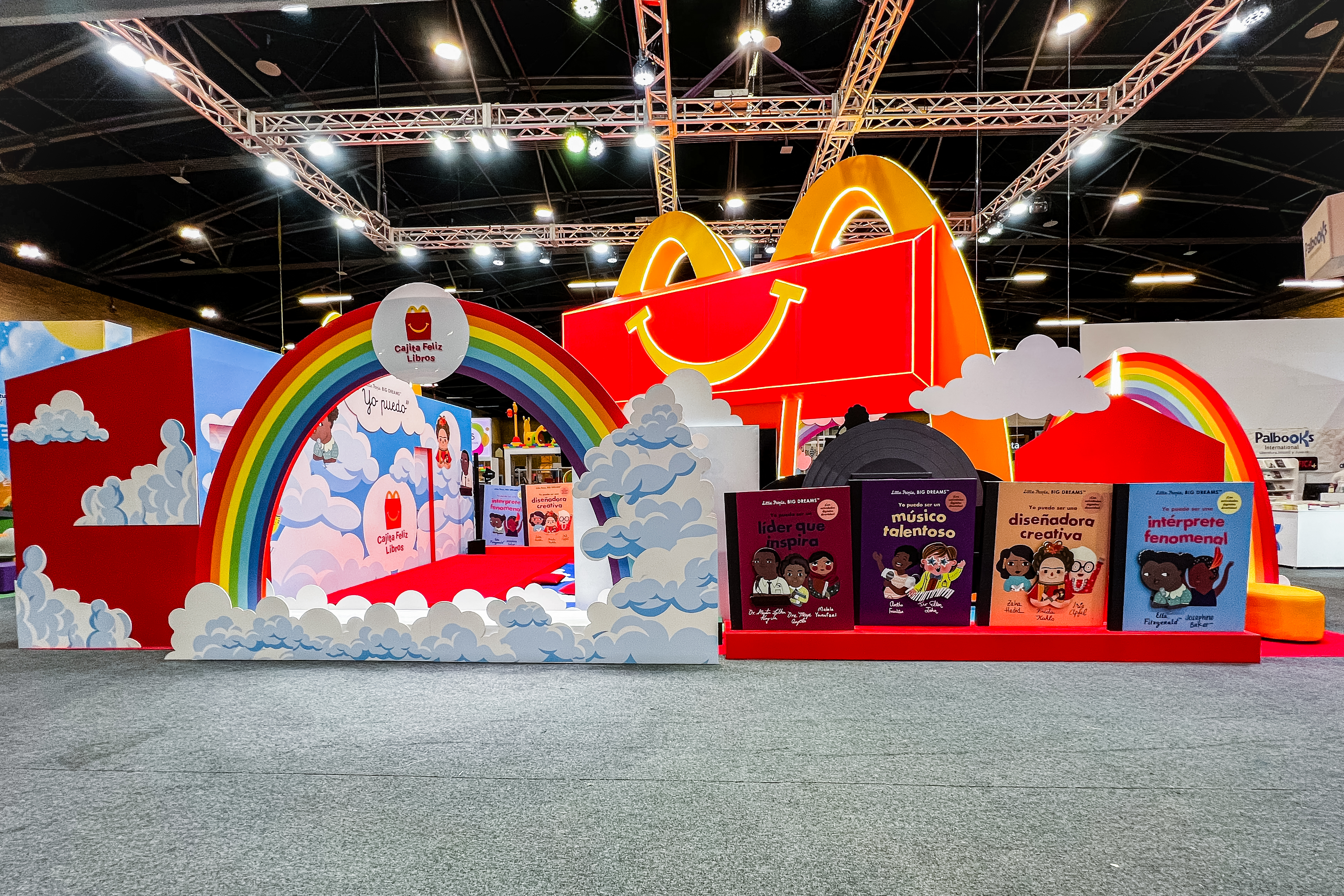 El Programa Cajita Feliz Libros de McDonald’s está presente en la Filbo 2023