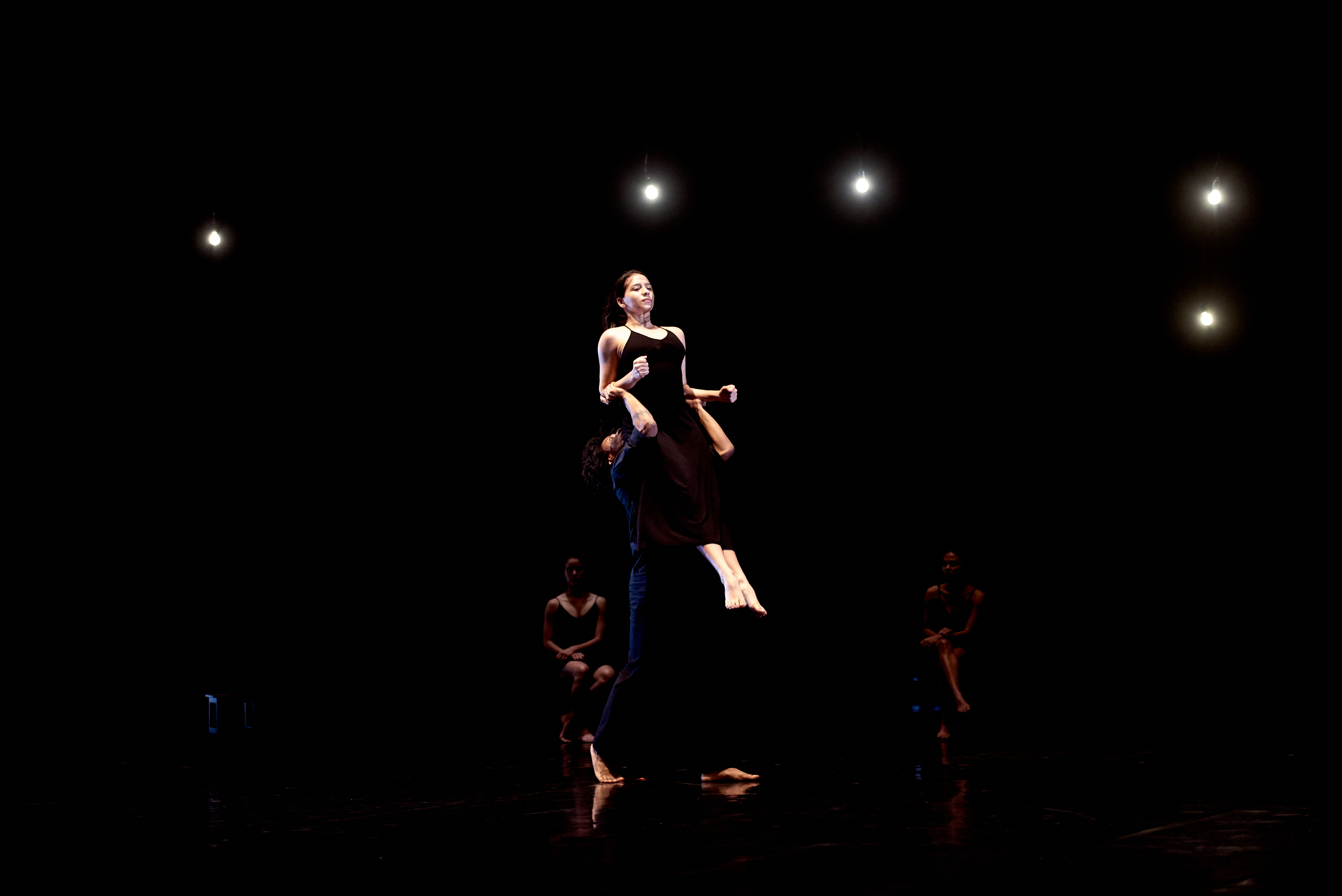 La quinta edición de la Bienal Internacional de Danza de Cali tiene como epicentro la creación nacional. Teniendo a Bogotá como la ciudad invitada, el certamen realizó su inauguración en el Teatro Jorge Eliécer Gaitán.