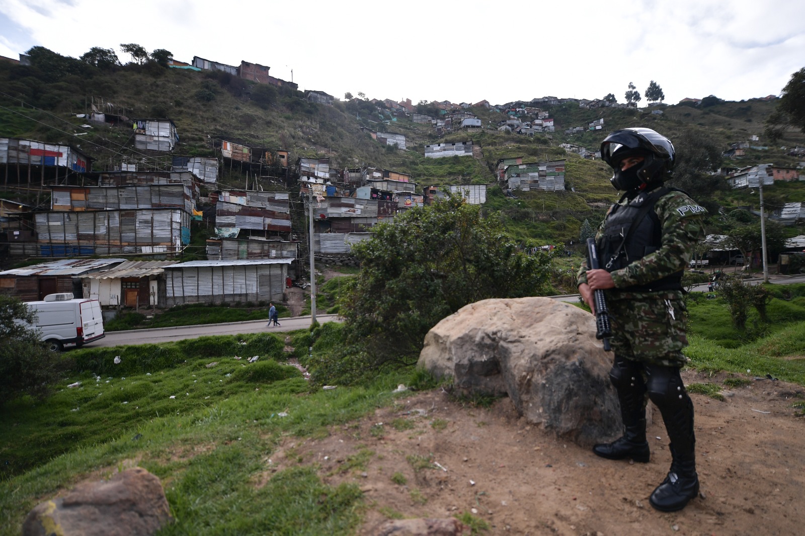 De acuerdo con cifras oficiales, en ese barrio viven alrededor de 562 familias en condición de vulnerabilidad, y hay un aproximado de 416 menores de edad.