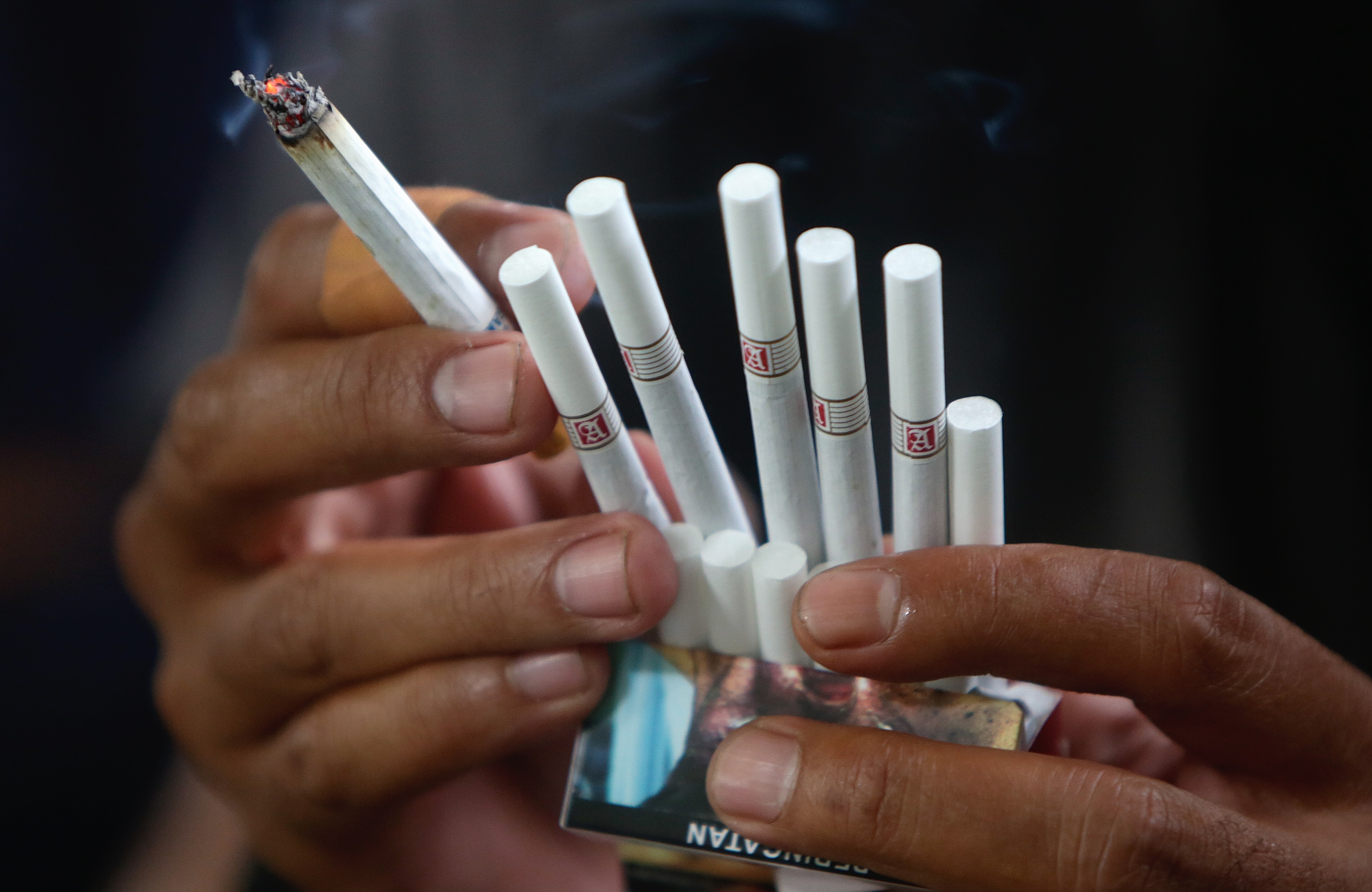 Siete de cada 10 personas están protegidas parcialmente contra el tabaco: OMS