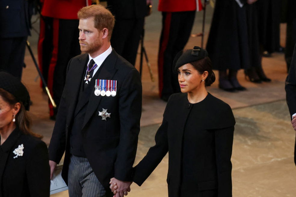 El 8 de enero del 2020, Harry y Meghan anunciaron que se desligaban de sus funciones en la corona británica.