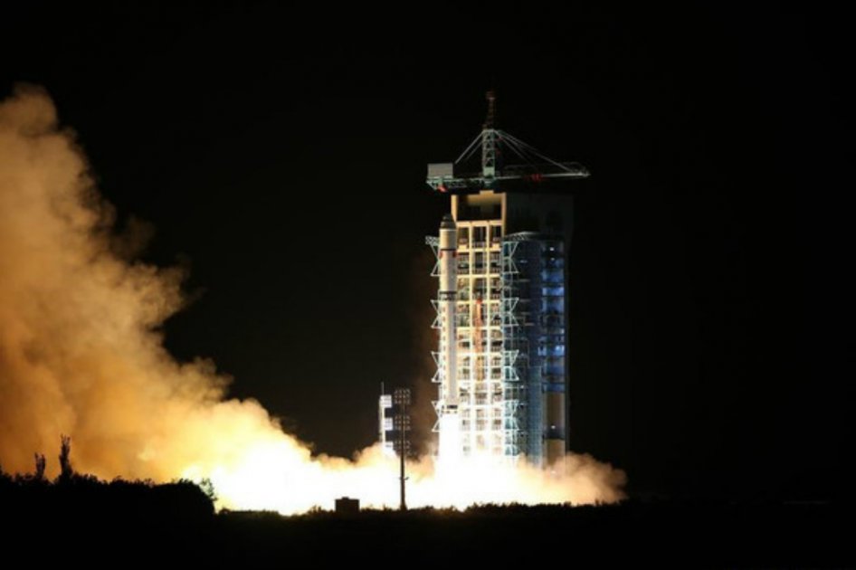 China lanza el primer satélite de telecomunicación cuántica del mundo