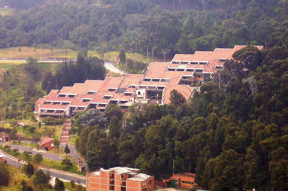 Tras pistas sobre violación de alumna en la U. Distrital