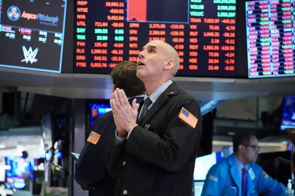 Crónica de un mal día: siga los hechos financieros globales