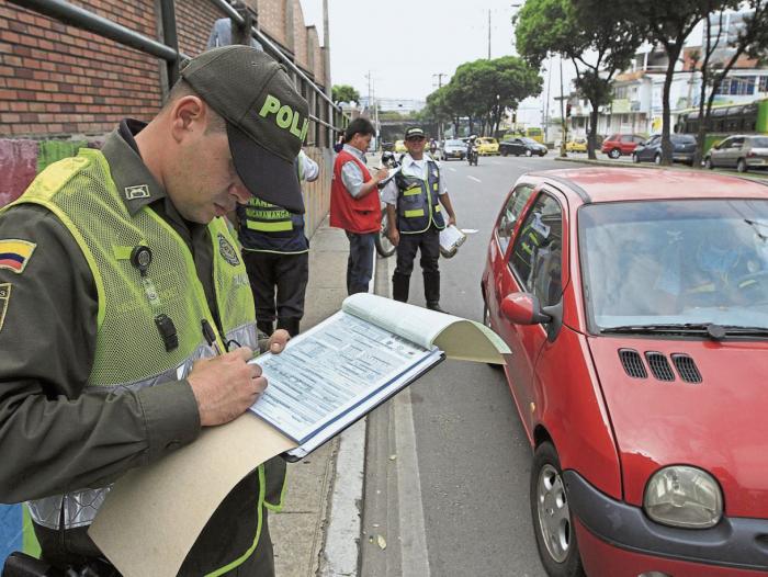 ¿En cuánto tiempo me pueden embargar luego de no pagar una multa de tránsito?