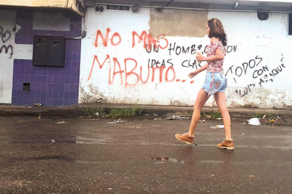 Lo que se ve en televisión sobre la crisis en Venezuela no es verdad, es peor