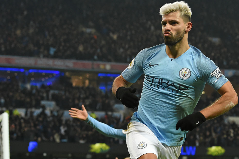 Manchester City le ganó al Liverpool un duelo crucial por el título de la Premier League
