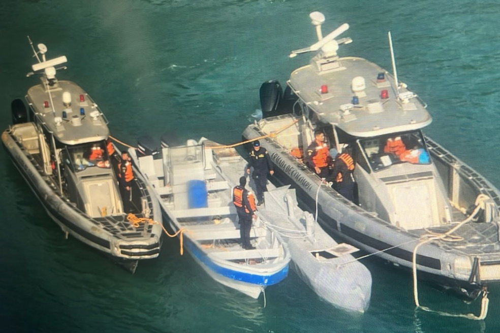 Colombia incauta por primera vez un narcosubmarino no tripulado