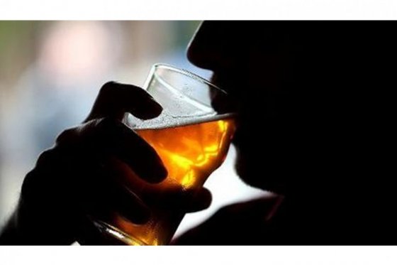 Uruguay propone que alcohol y tabaco integren política mundial antidrogas