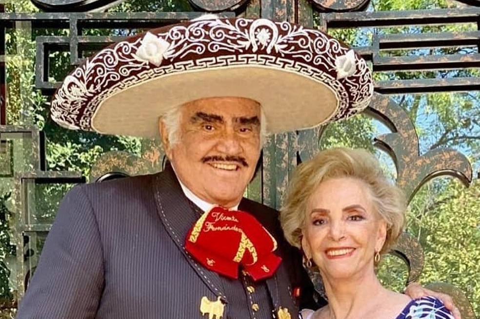 ¿Doña Cuquita, viuda de Vicente Fernández, tiene novio? Revelan verdad del video