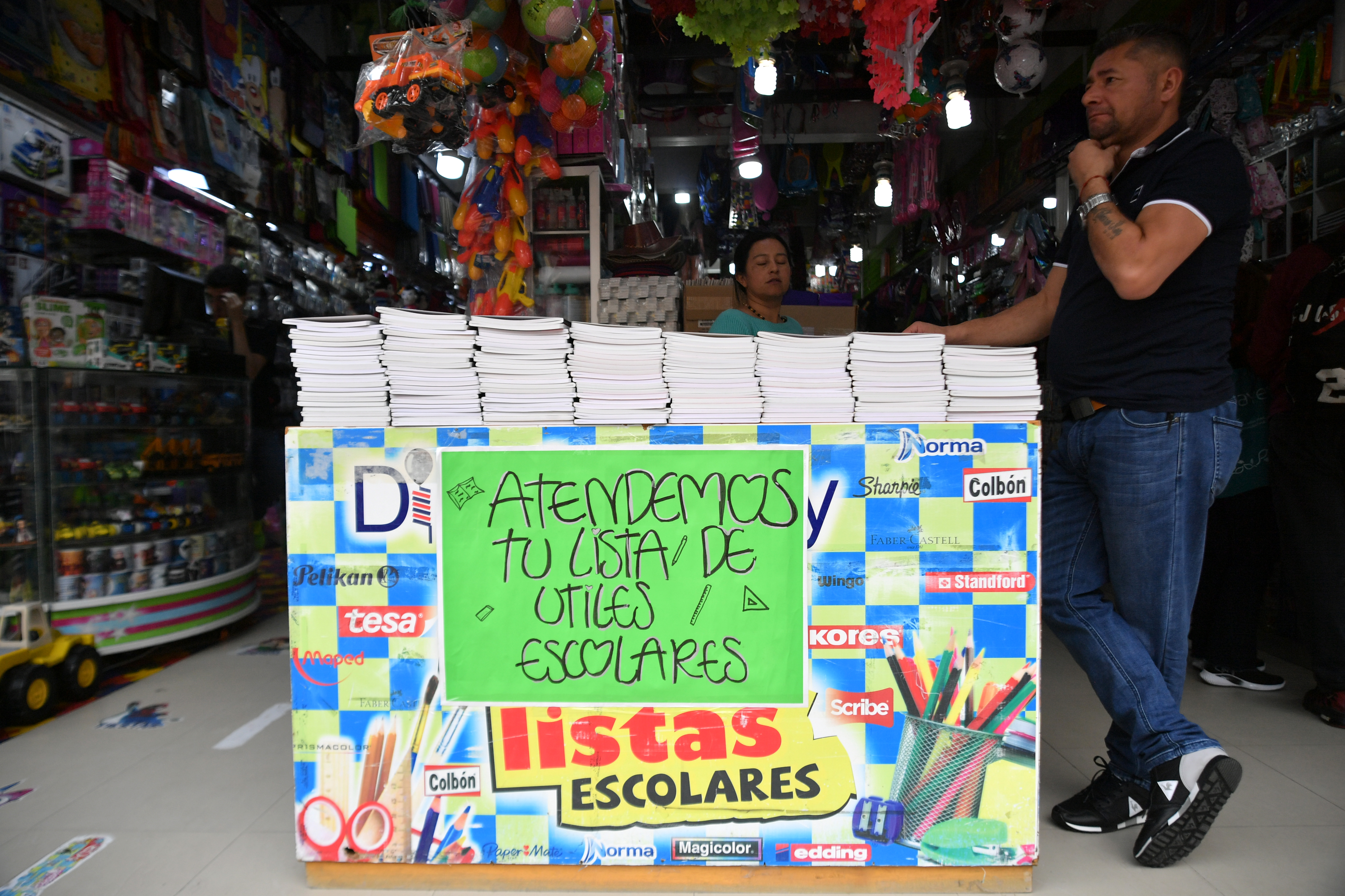 ¡Aproveche! Mañana habrá madrugón de útiles escolares en San Victorino