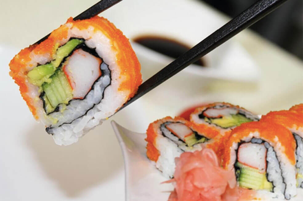 Cómo preparar rollos de sushi para celebrar a mamá