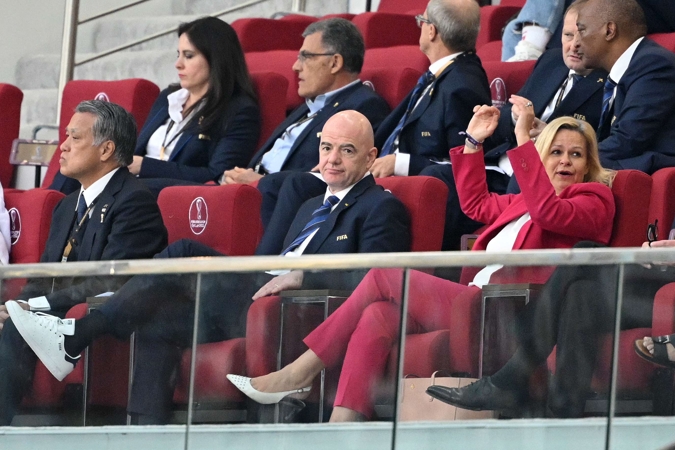 Catar 2022: La política se metió en el Mundial y a la FIFA eso no le gusta
