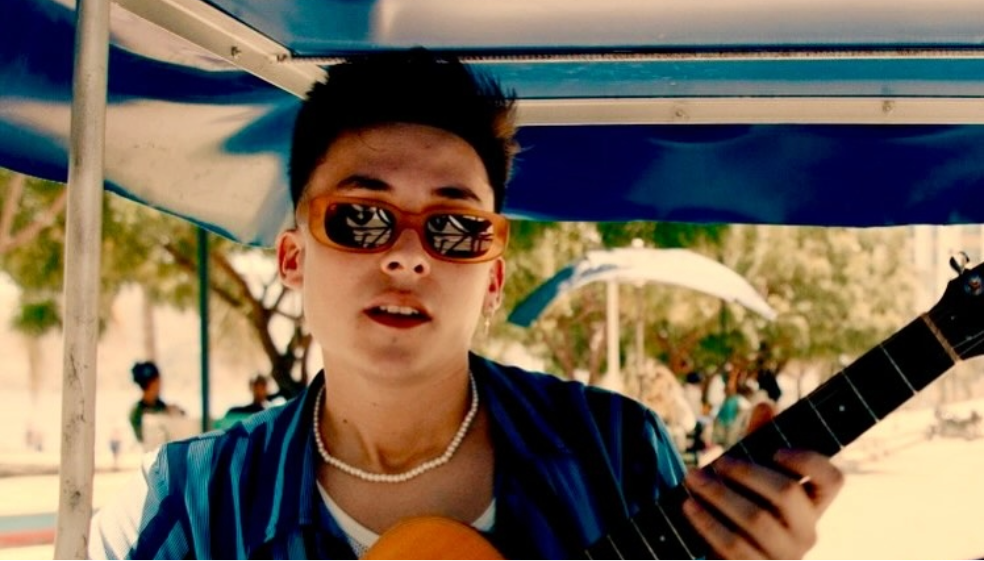 Él es Nico Scrinzi, el cantante argentino que se enamoró de Ciudad Bolívar