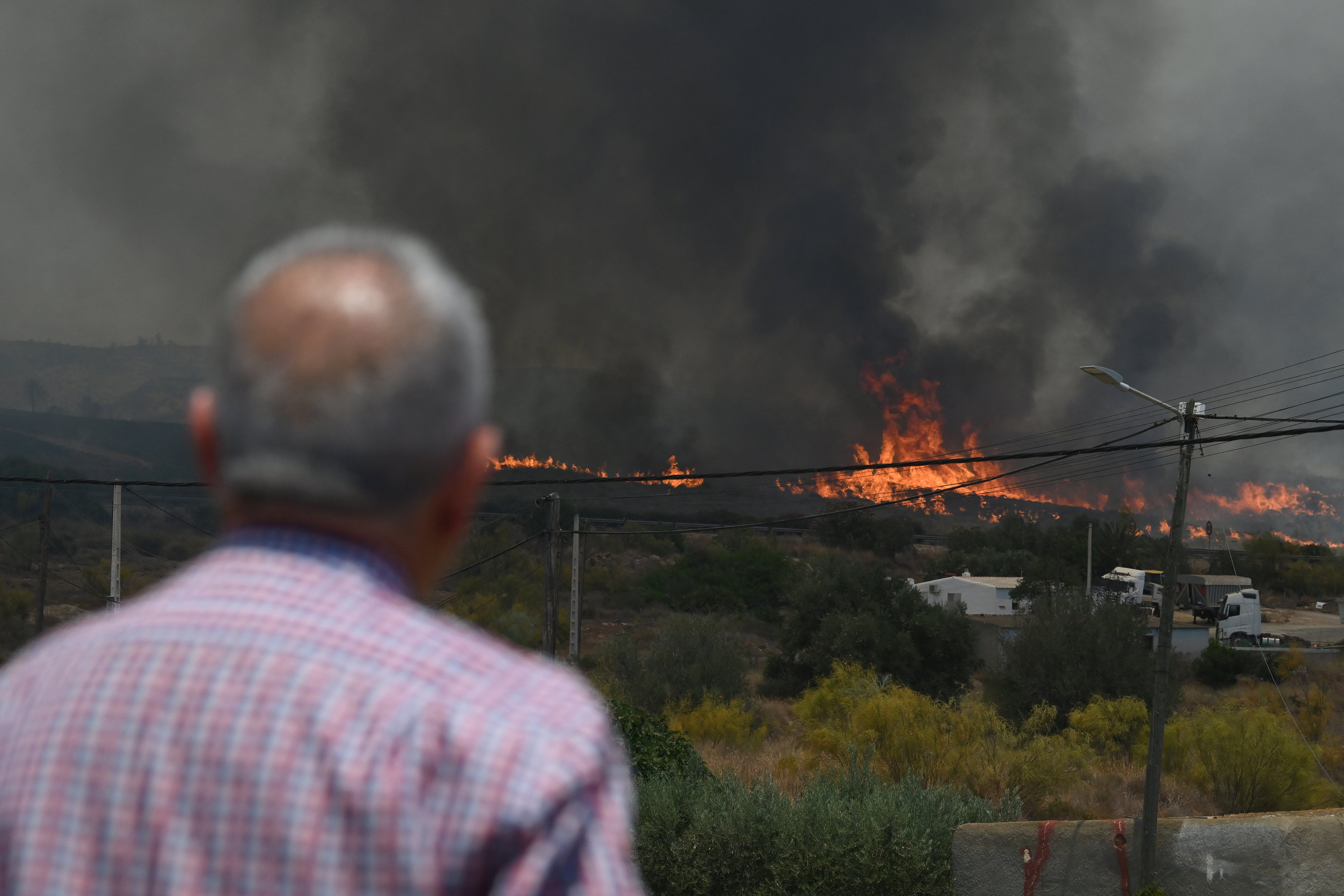 “Fue una especie de ratonera”: así quedaron atrapadas las víctimas del incendio en España