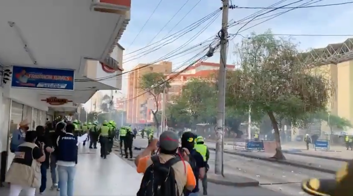 Saqueos a comercios en Barranquilla empañaron las manifestaciones