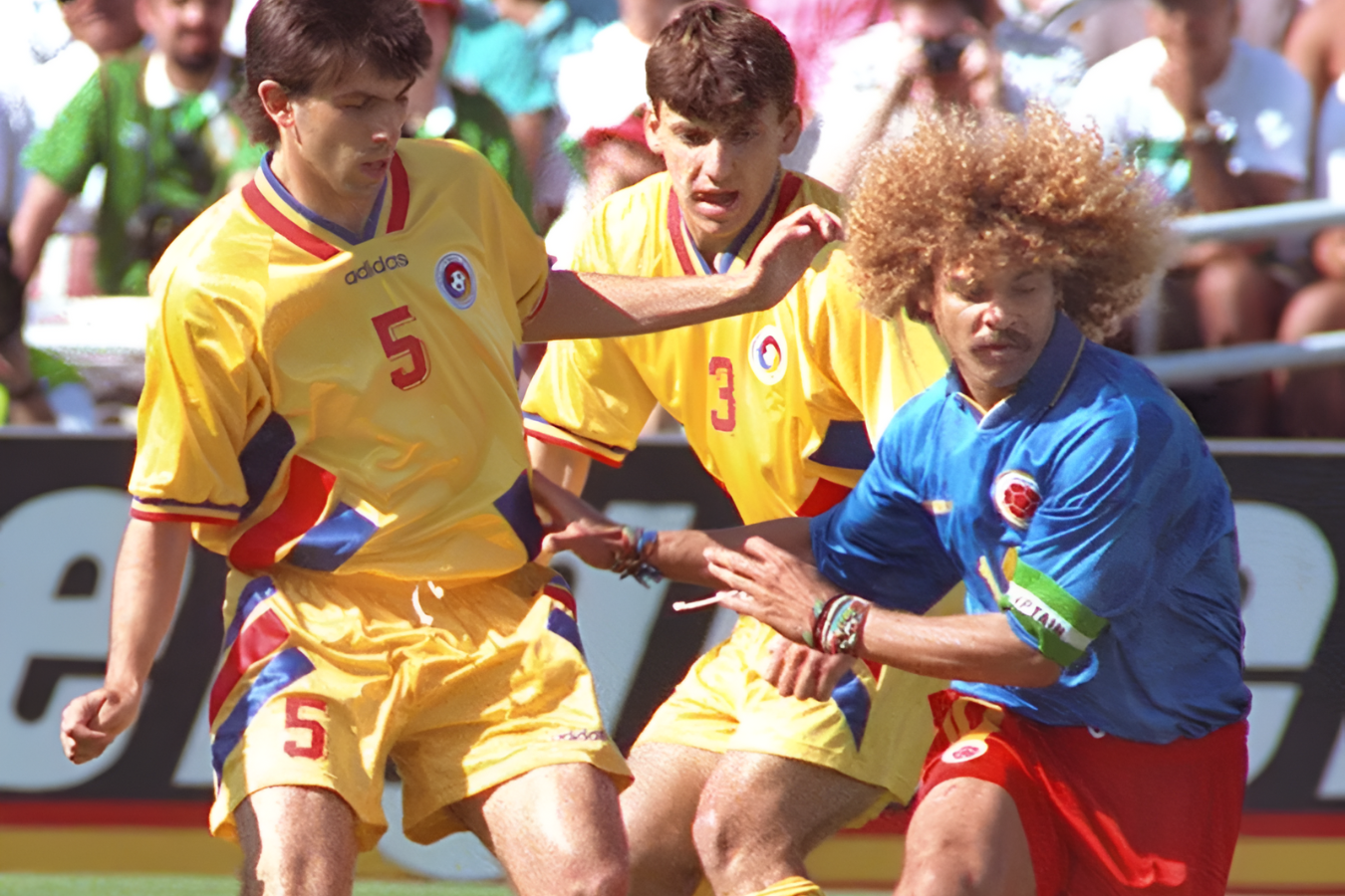Carlos el Pibe Valderrama en el partido entre Colombia y Rumania en el Mundial de Estados Unidos de 1994.