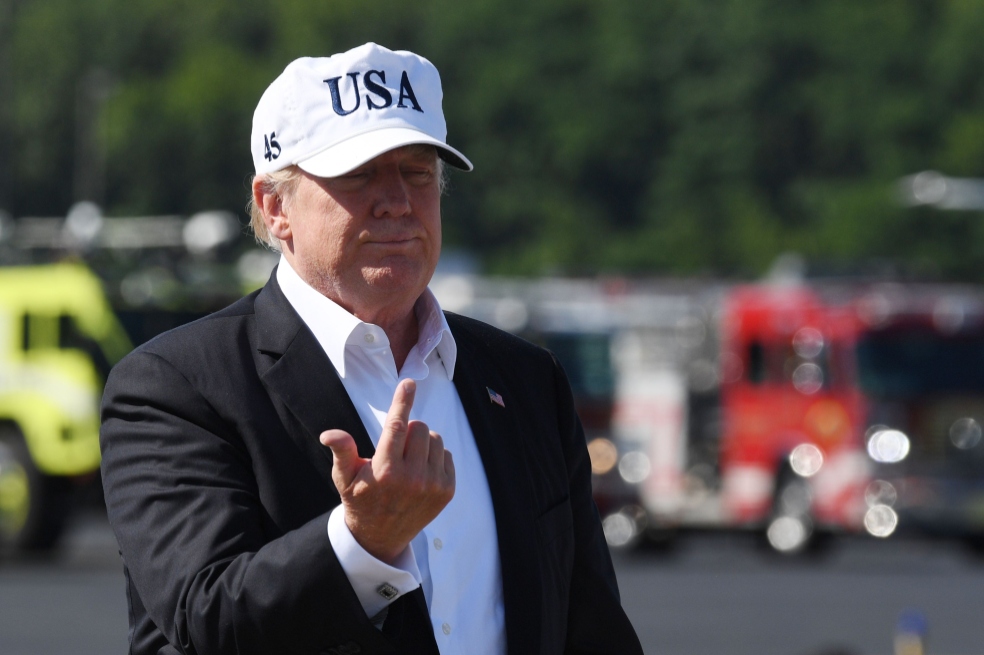Antiguo conductor de Trump lo demanda por 3.300 horas de trabajo extra no remuneradas